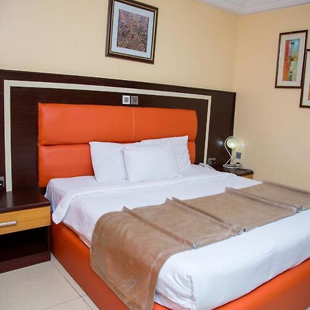 Sweet Spirit Hotel And Suites Danag - Port Harcourt Bagian luar foto