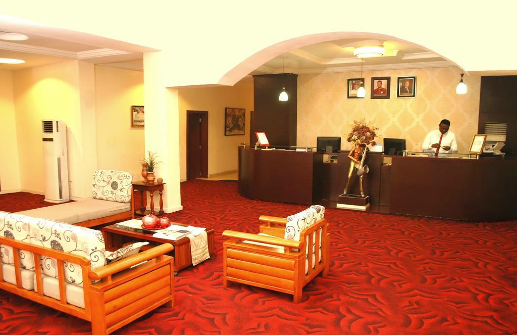 Sweet Spirit Hotel And Suites Danag - Port Harcourt Bagian luar foto