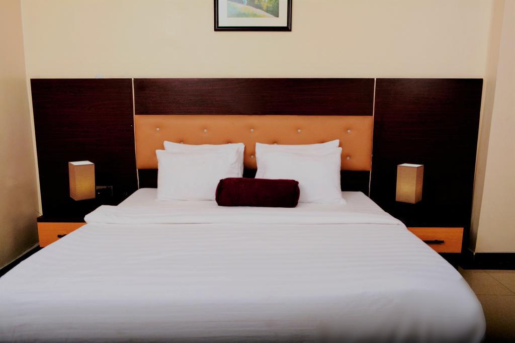 Sweet Spirit Hotel And Suites Danag - Port Harcourt Bagian luar foto