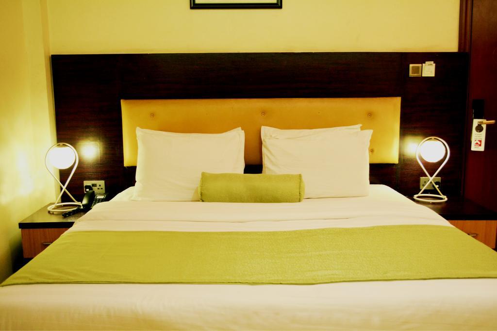 Sweet Spirit Hotel And Suites Danag - Port Harcourt Bagian luar foto