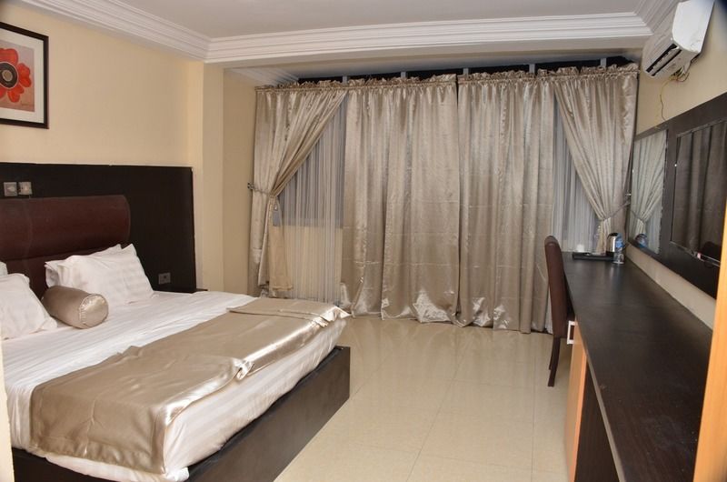 Sweet Spirit Hotel And Suites Danag - Port Harcourt Bagian luar foto