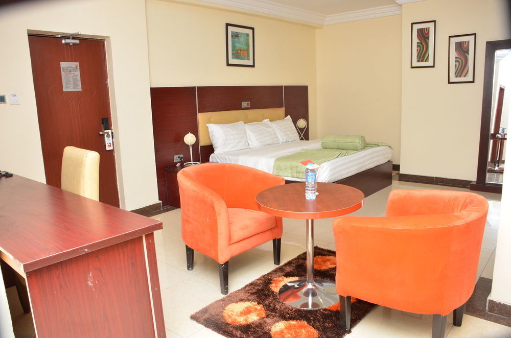 Sweet Spirit Hotel And Suites Danag - Port Harcourt Bagian luar foto