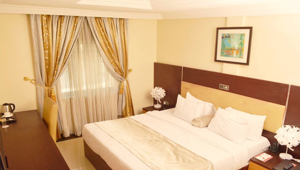 Sweet Spirit Hotel And Suites Danag - Port Harcourt Bagian luar foto