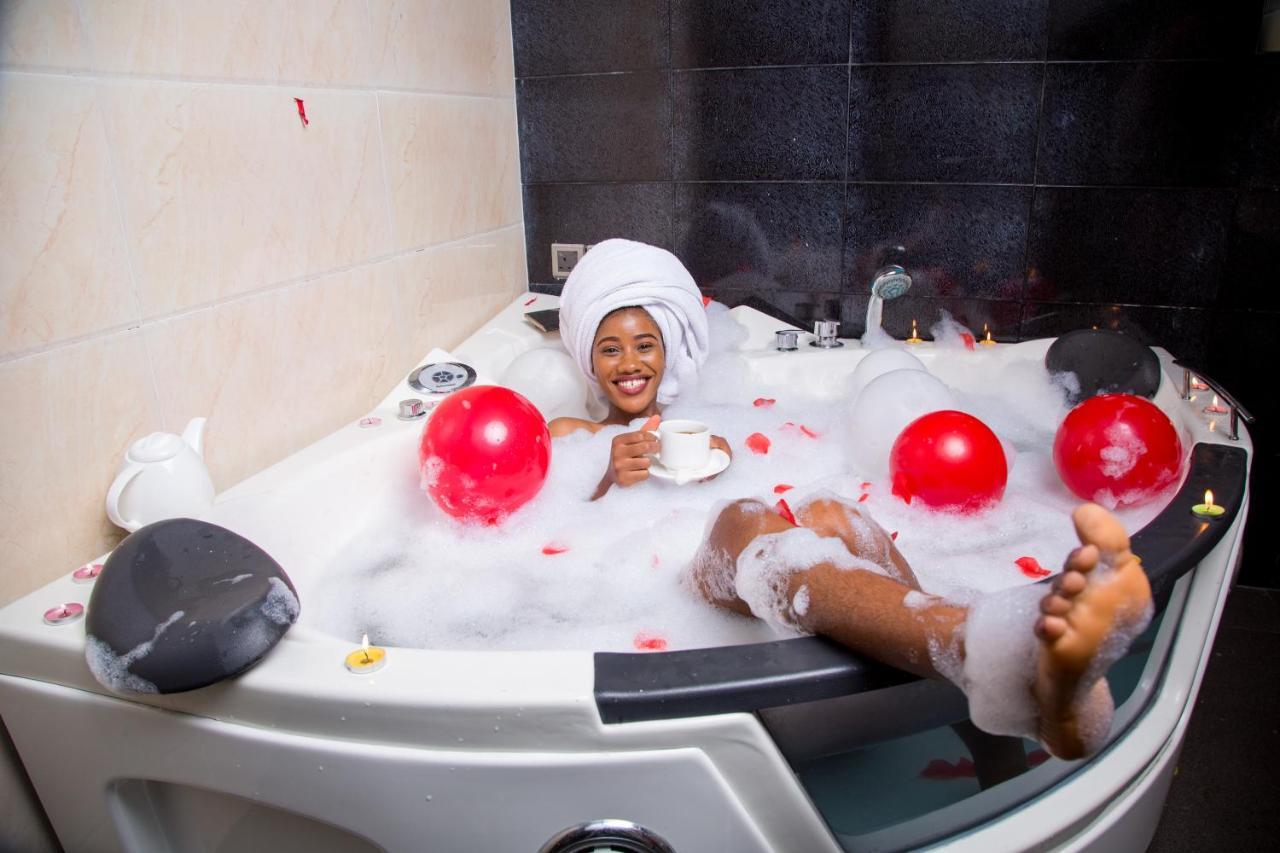 Sweet Spirit Hotel And Suites Danag - Port Harcourt Bagian luar foto